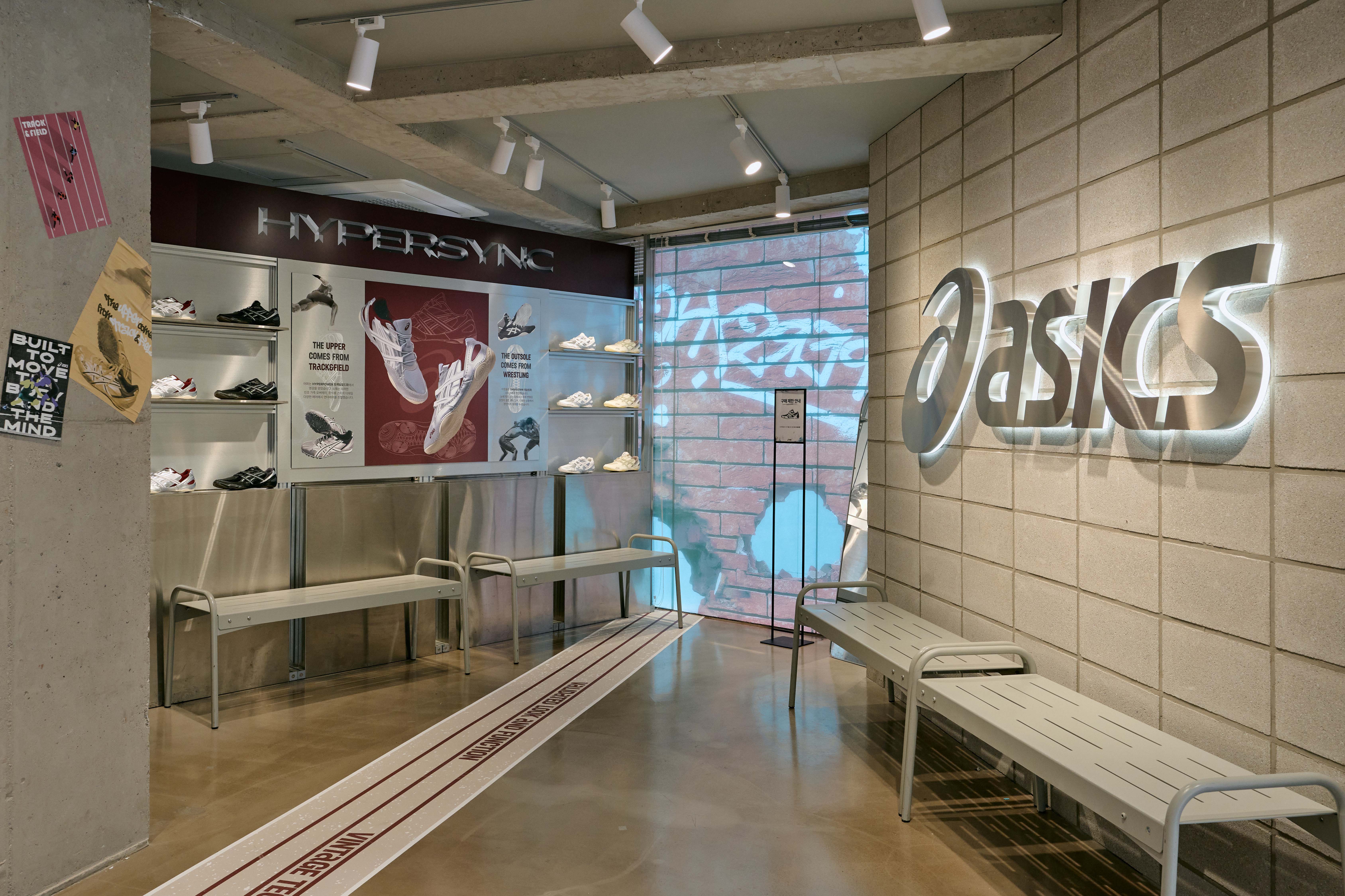 ASICS LAUNCH EVENT POP-UP www.SYNC-in- NYC.asics