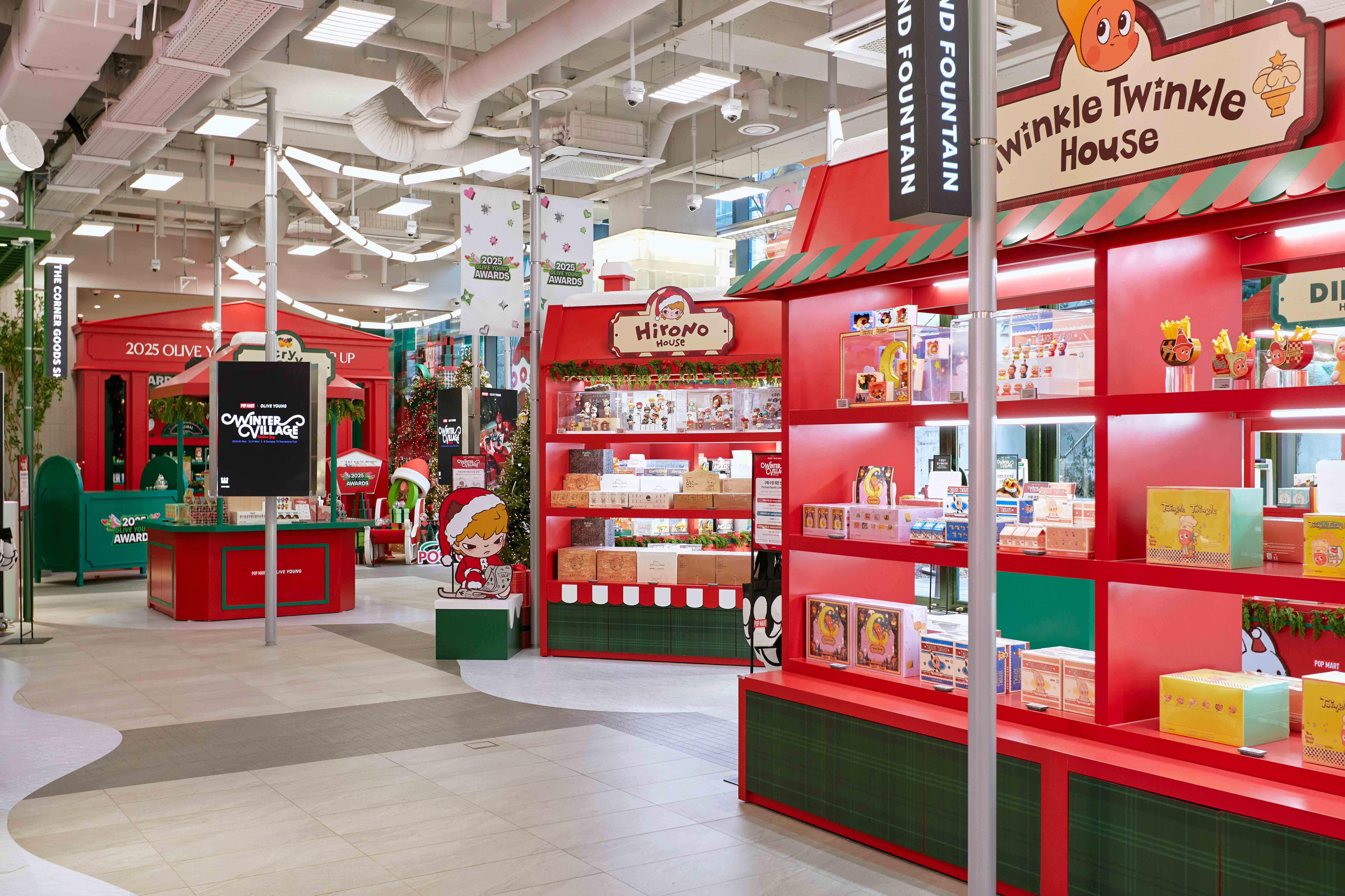 POP-MART-WINTER-VILLAGE-POP-UP-STORE image 6