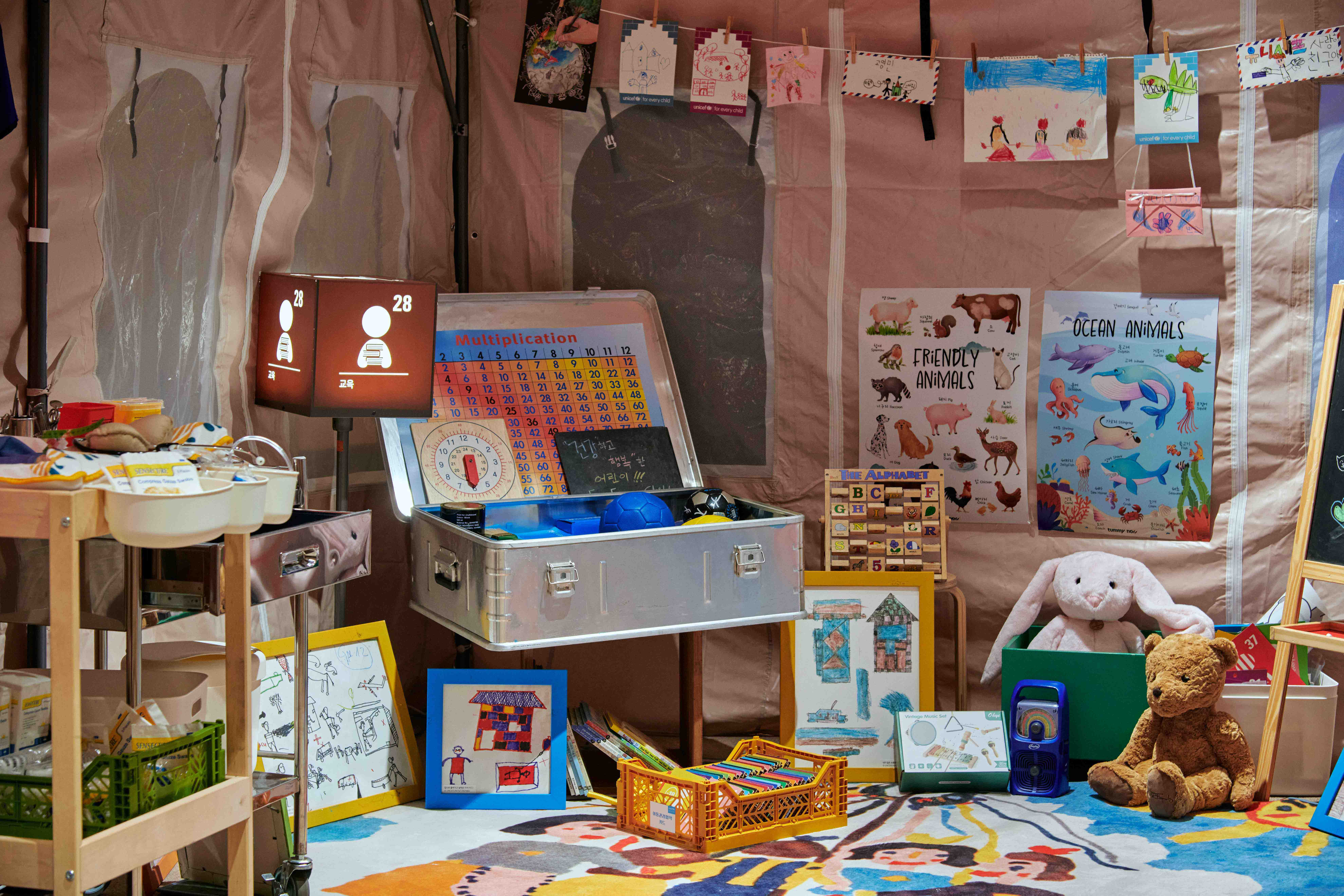 UNICEF-BLUE-STAR-GALA-1 image 10