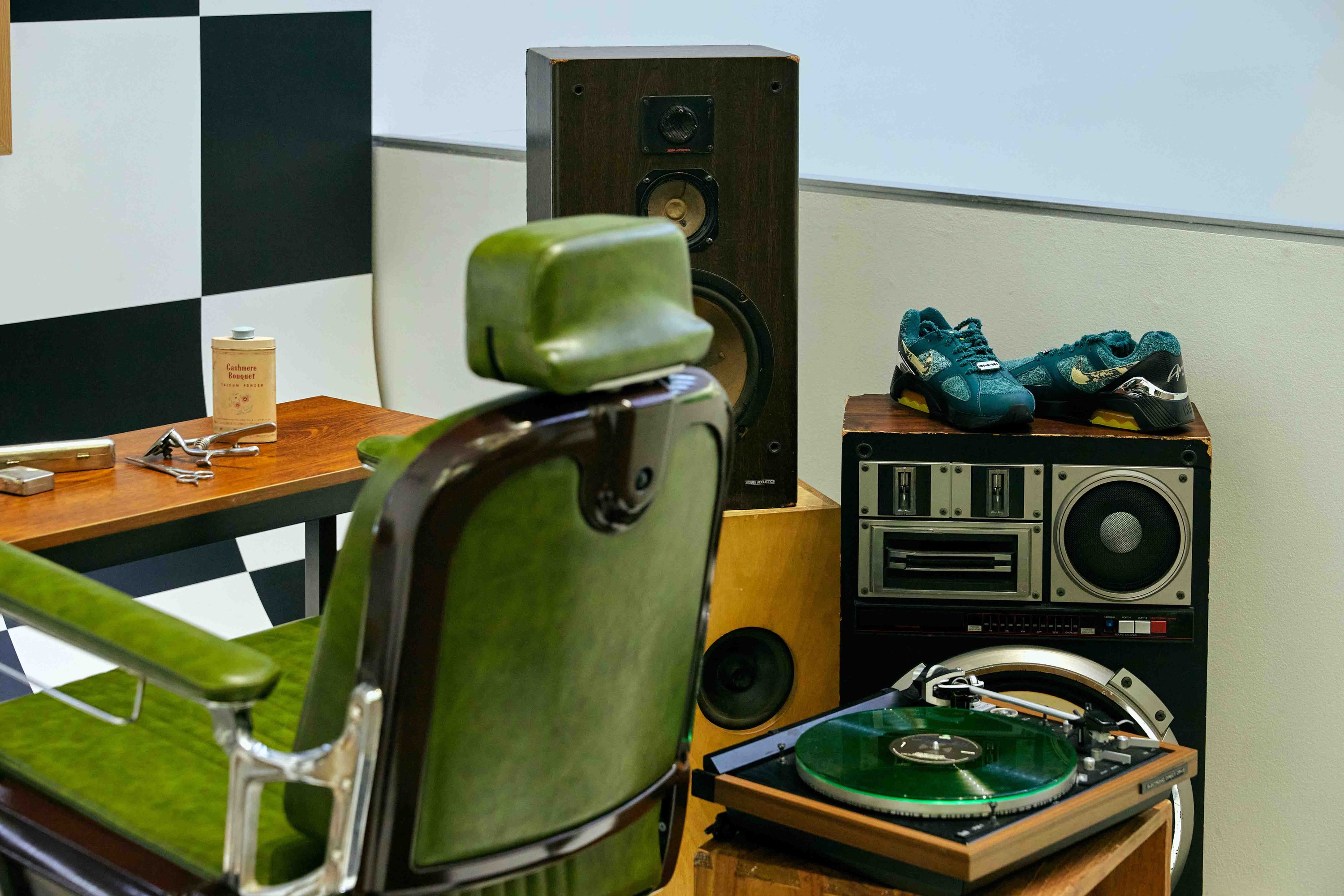 NIKE X APRON RECORDS SEOUL POP-UP