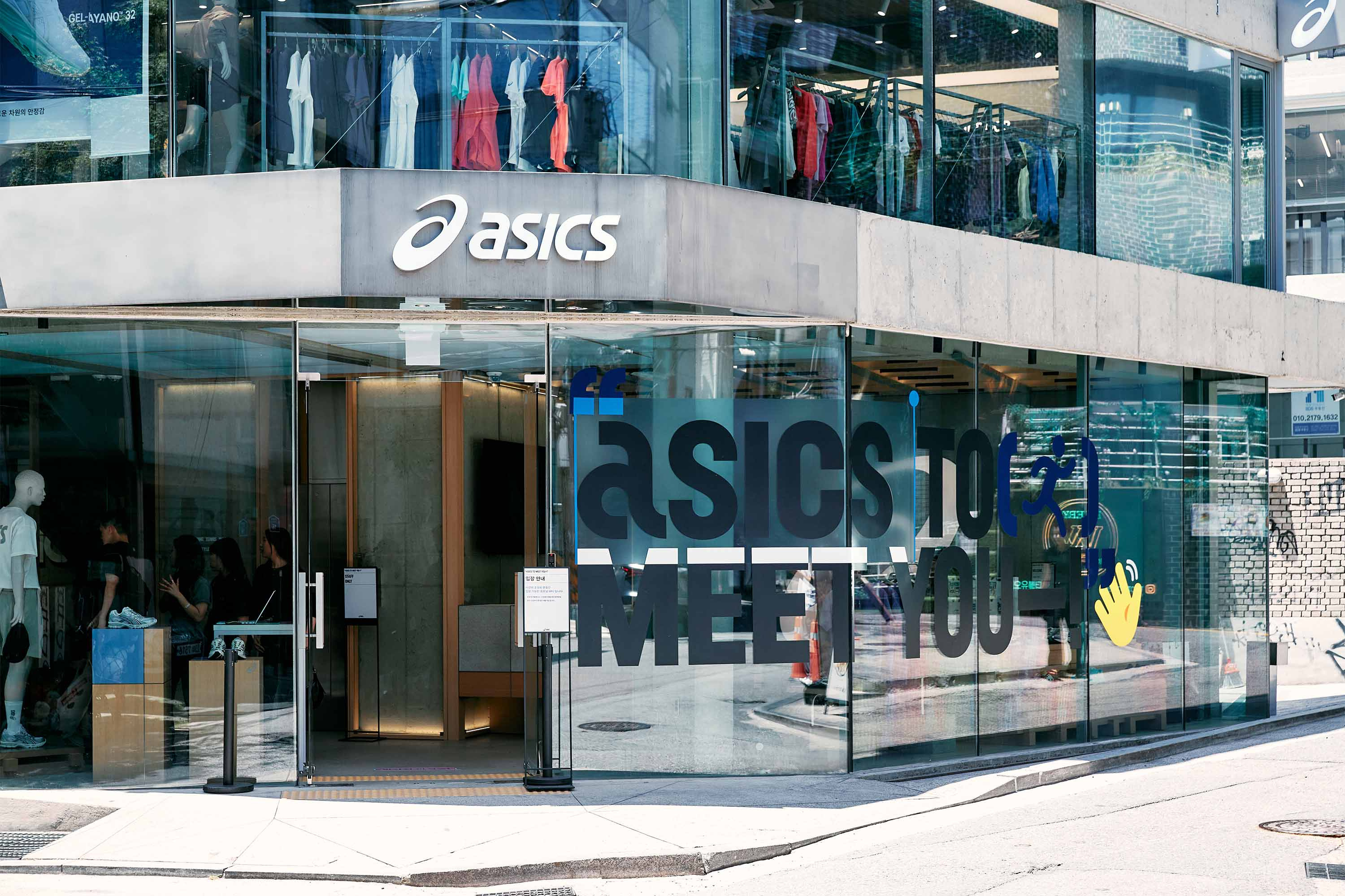 2025 ASICS HONGDAE STORE OPENING EVENT