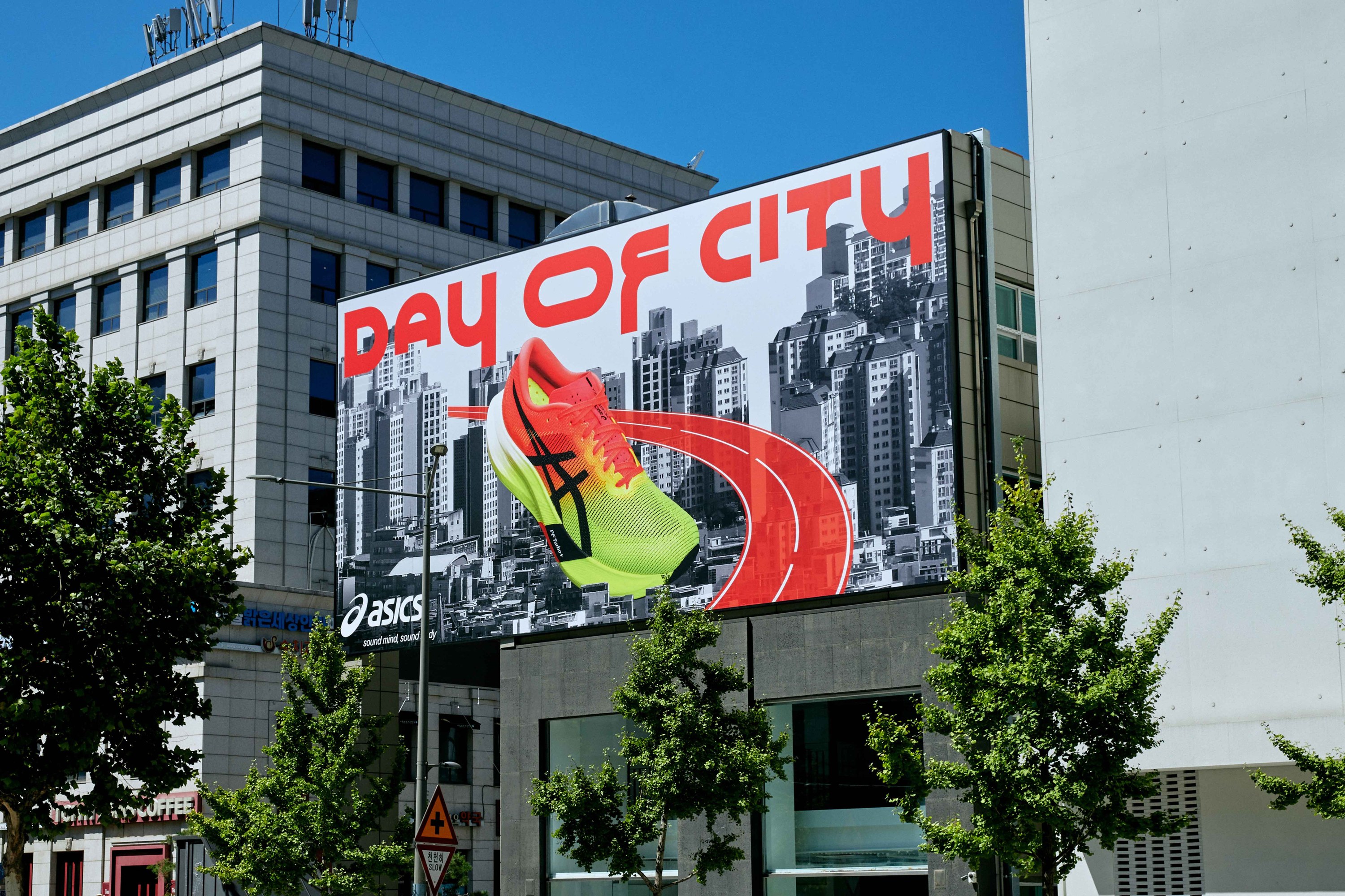 ASICS POP-UP STORE ‘DAY OF CITY’