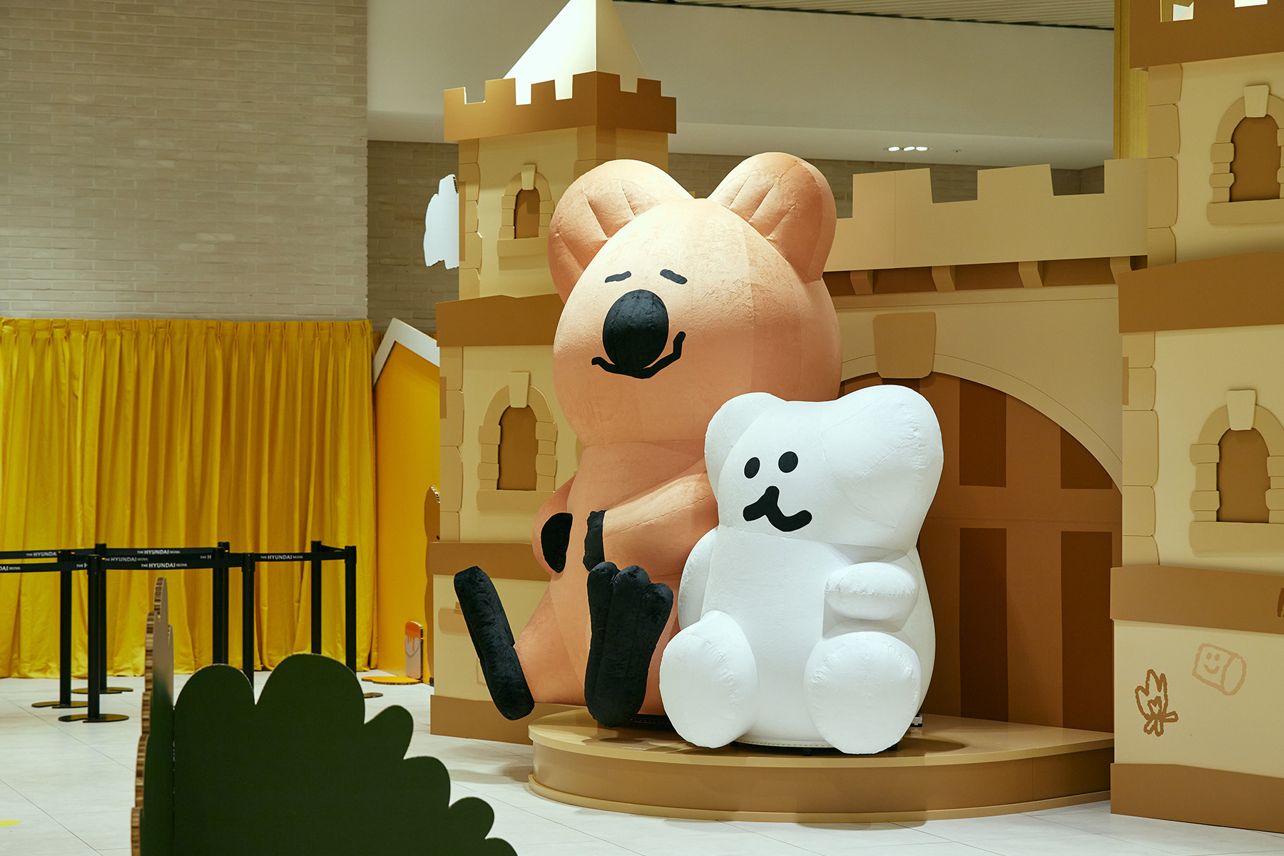 DINOTAENG POP-UP STORE